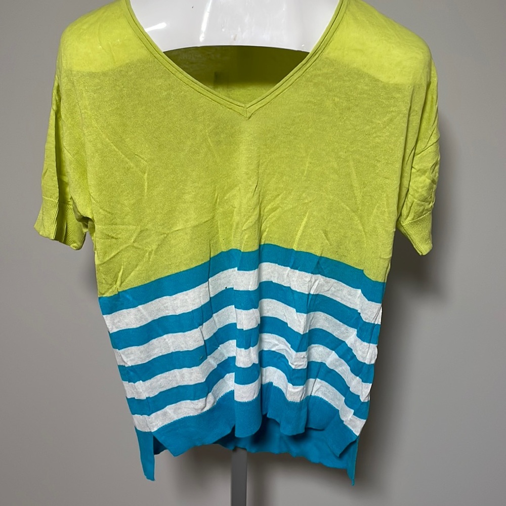 Pretty spring sweater!!